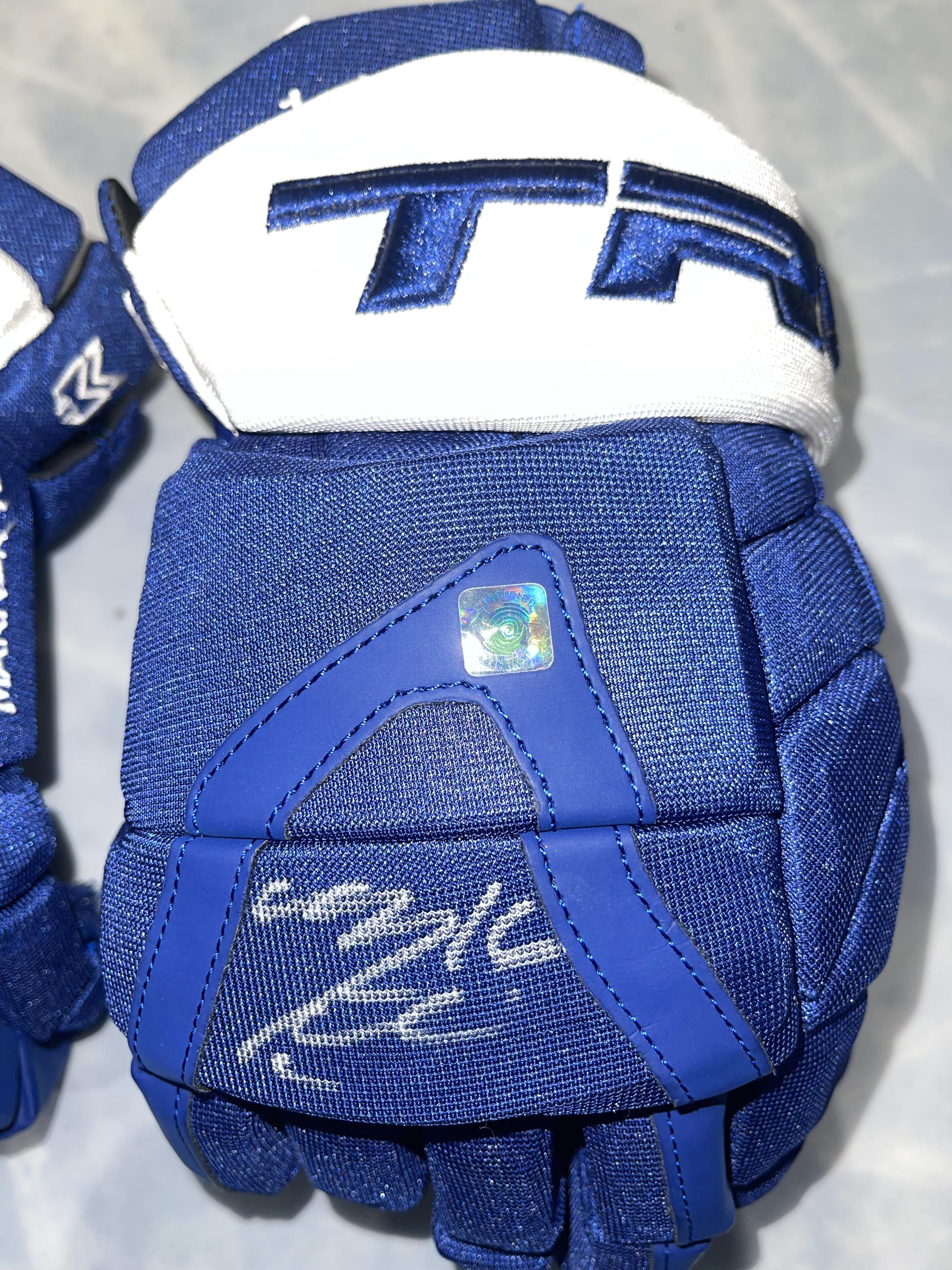 Mitch Marner signed game model TRUE gloves 👀 Yes, the gloves are